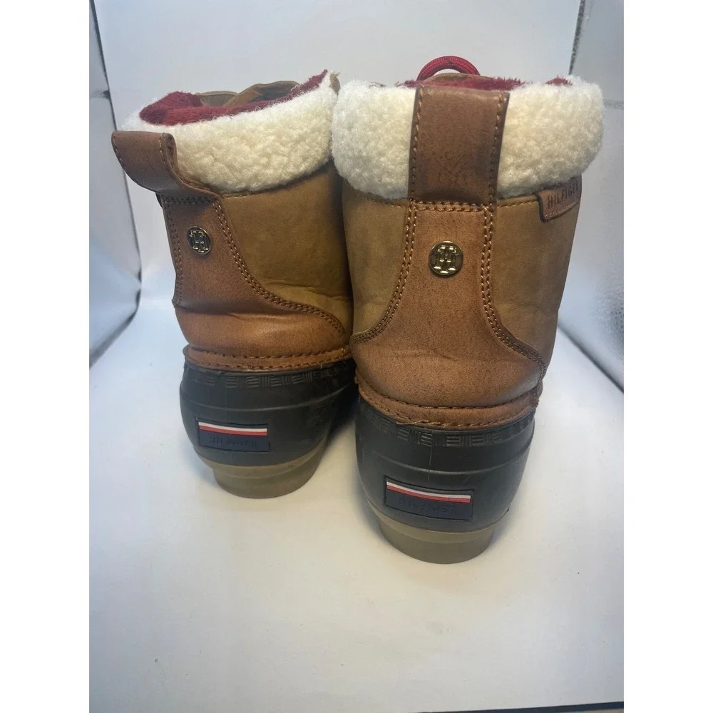 Tommy Hilfiger‎ - Women's TWROZA3-SS Duck Boots Size 10m Brown Red Blue VGC